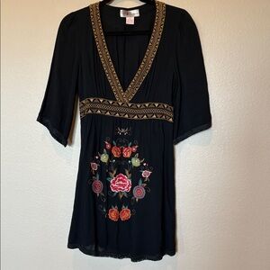 5th Culture Black Rayon Dress, deep V neckline, embroidered floral and tribal